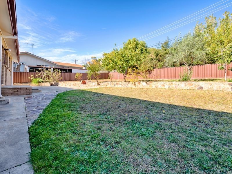 86 Darwinia Terrace, Chapman ACT 2611