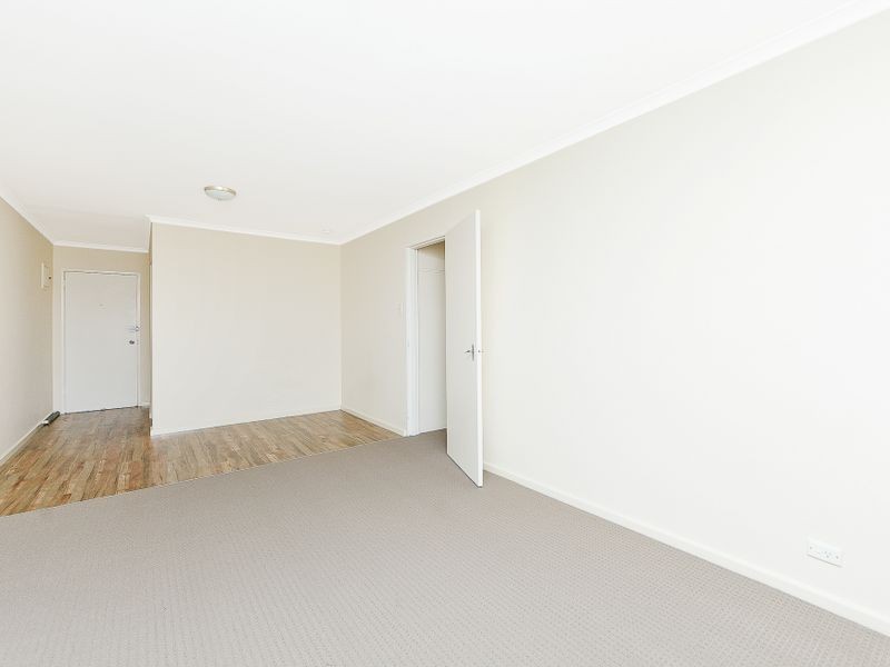 8/7 McGee Place, Pearce ACT 2607