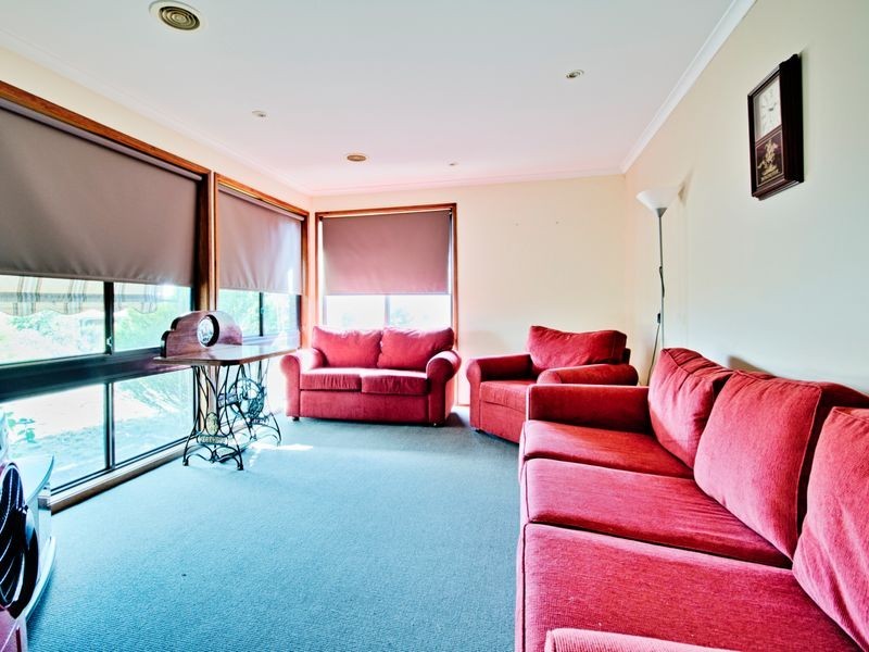 88 Outtrim Avenue, Calwell ACT 2905