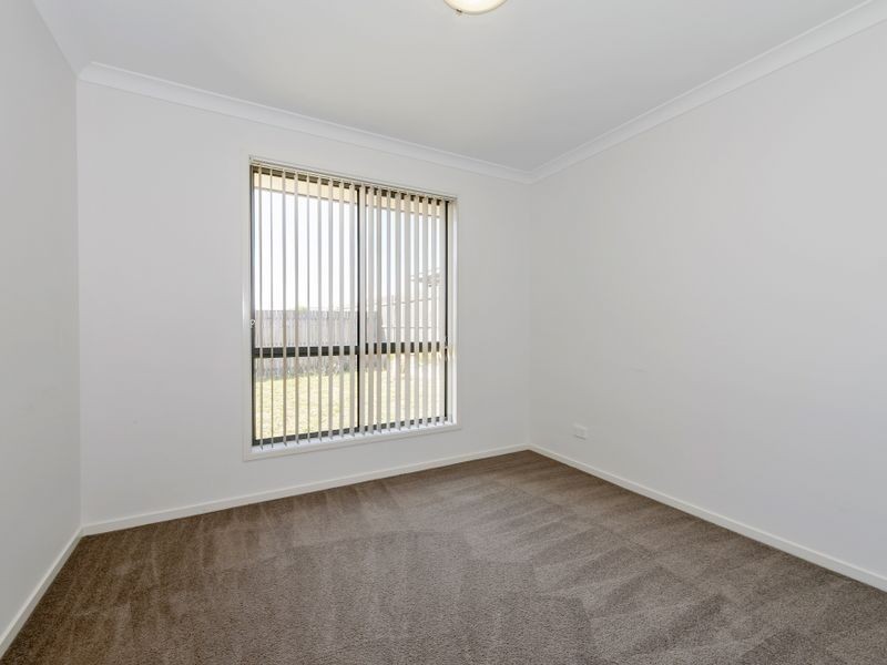 138 Macfarlane Burnet Avenue, Macgregor ACT 2615