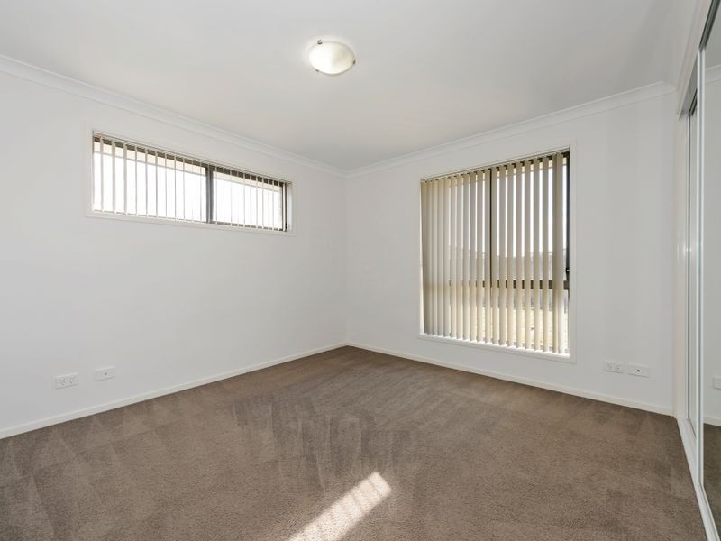 138 Macfarlane Burnet Avenue, Macgregor ACT 2615