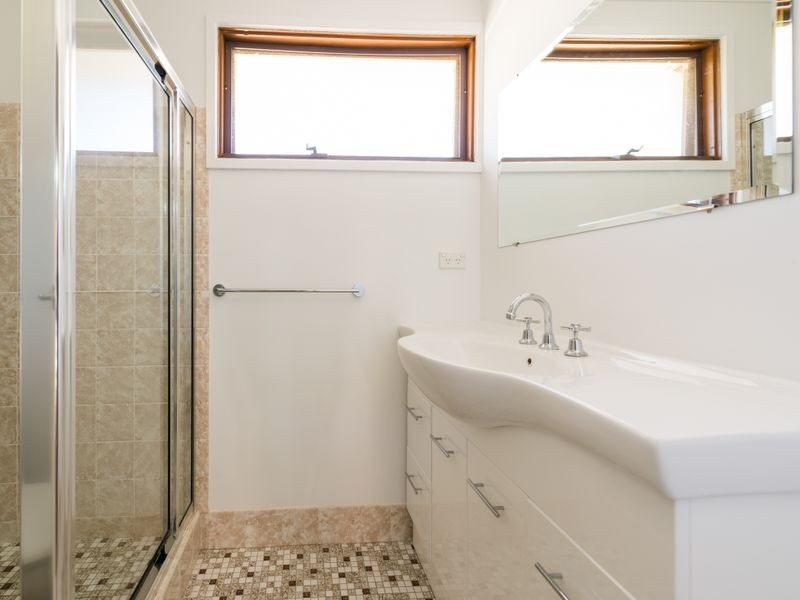 6 Dempster Place, Kambah ACT 2902