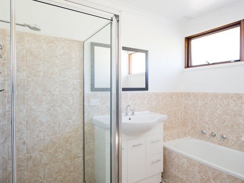 6 Dempster Place, Kambah ACT 2902