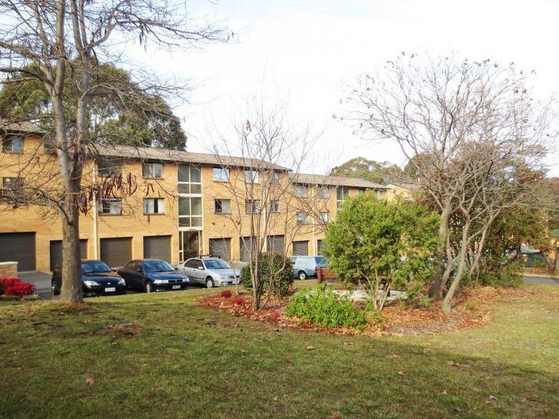 28/6 Maclaurin Crescent, Chifley ACT 2606