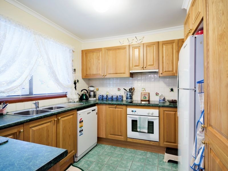 14 Pennington Crescent, Calwell ACT 2905
