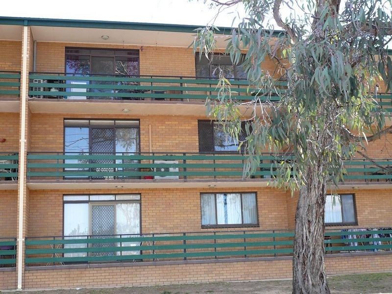 11/6 Maclaurin Crescent, Chifley ACT 2606