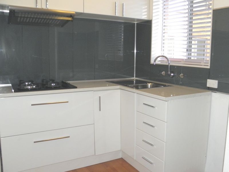 2/2 Donald Road, Queanbeyan NSW 2620