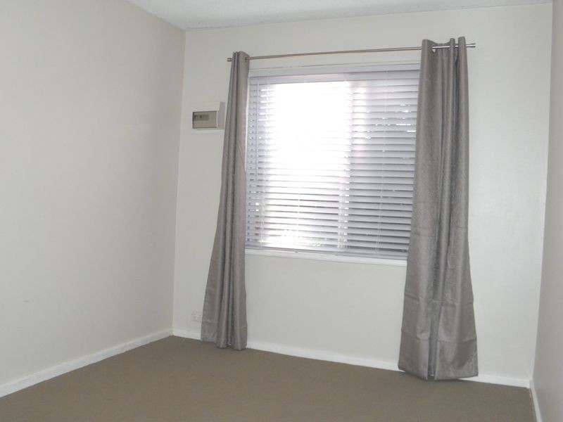 2/2 Donald Road, Queanbeyan NSW 2620