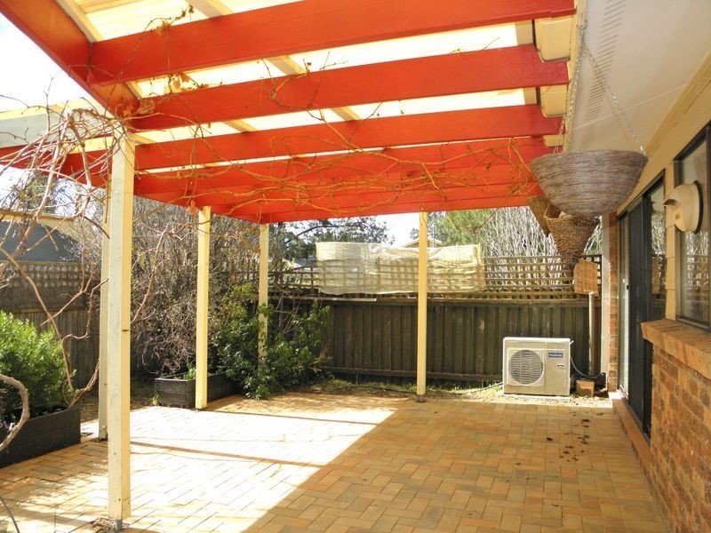 8 Durham Place, Chisholm ACT 2905