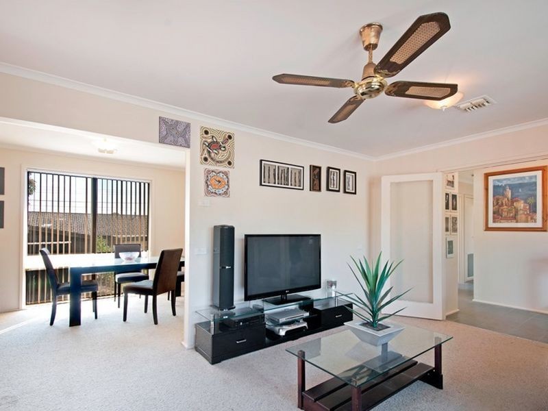 15 Foxall Street, Holder ACT 2611