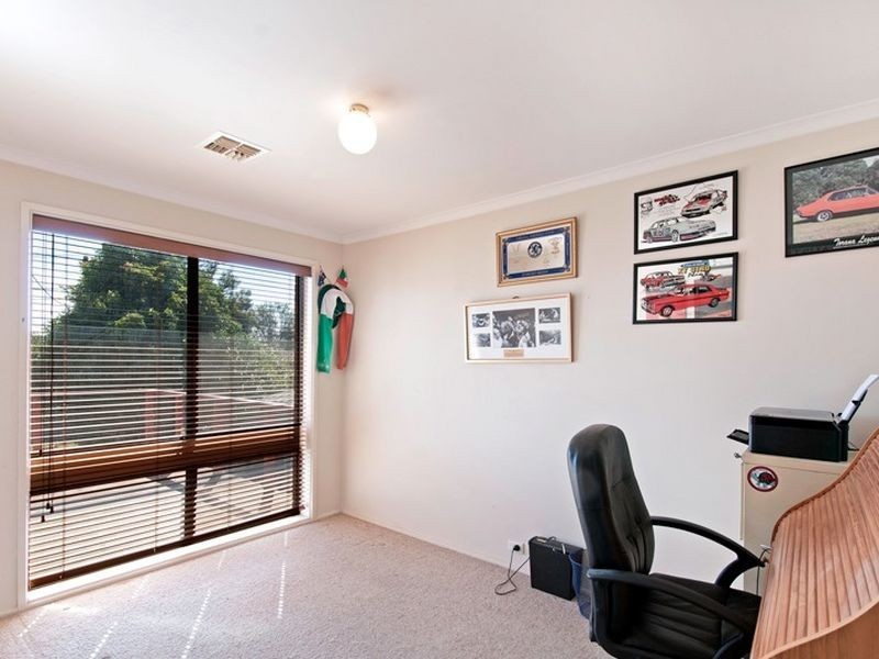 15 Foxall Street, Holder ACT 2611