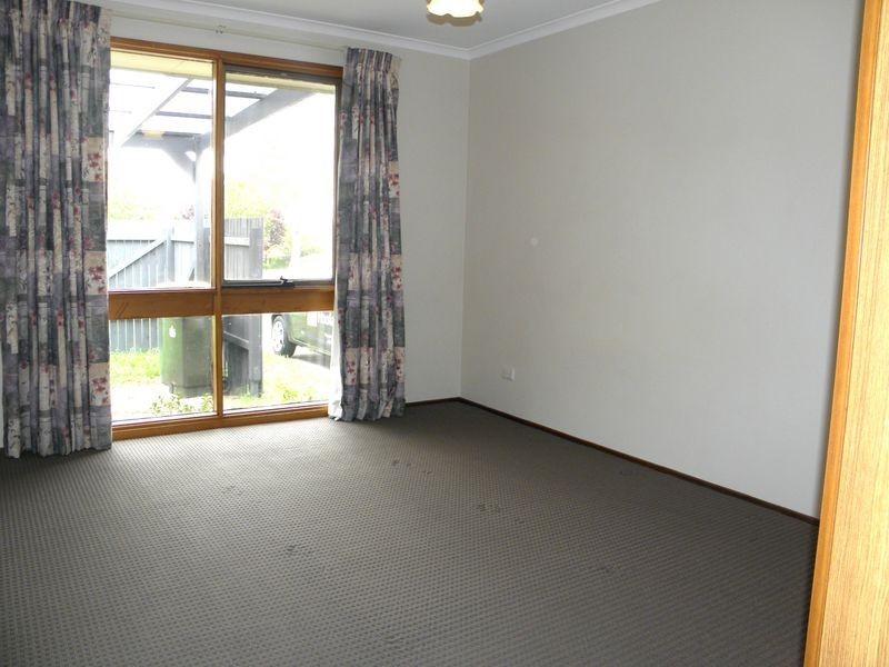 156 Darwinia Terrace, Chapman ACT 2611