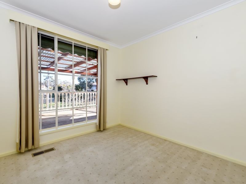 4 Langley Place, Kambah ACT 2902