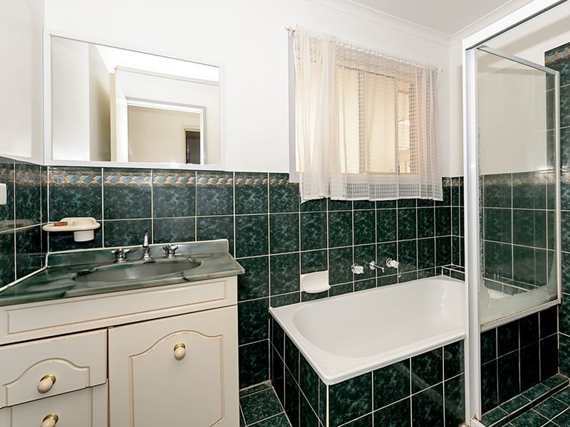 2 Wiburd Street, Banks ACT 2906