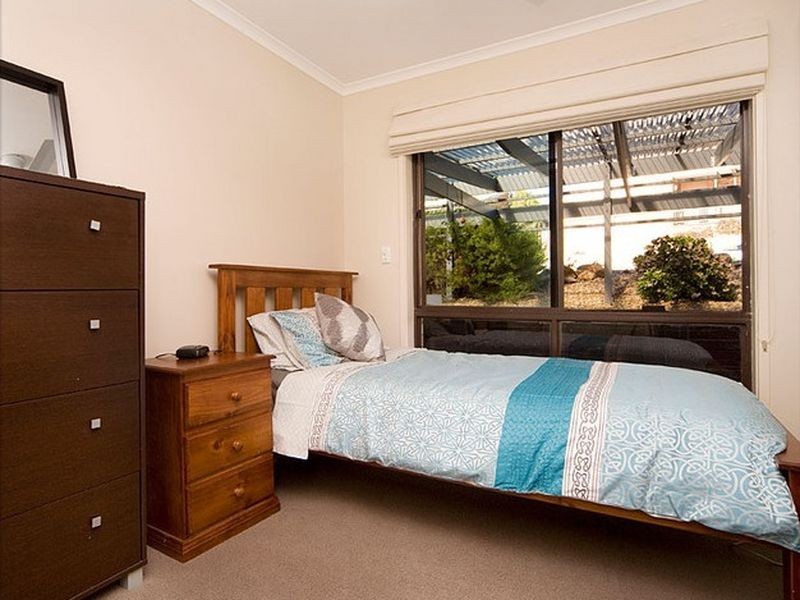 26 Mountain Circuit, Calwell ACT 2905