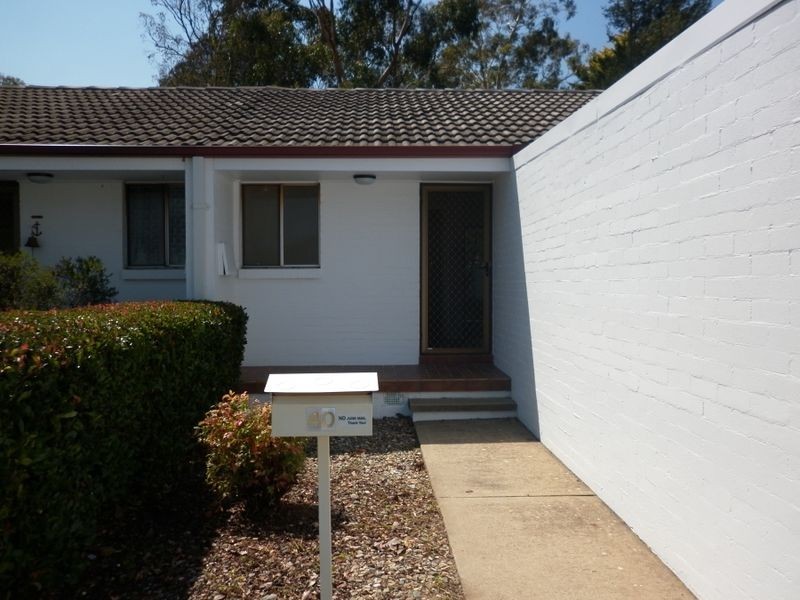 40 Grayson Street, Hackett ACT 2602