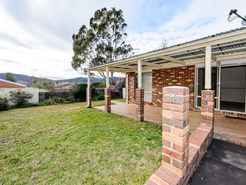 13 Shean Place, Gordon ACT 2906