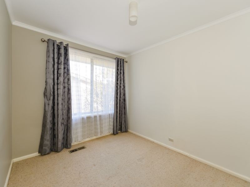 5 Furphy Place, Garran ACT 2605