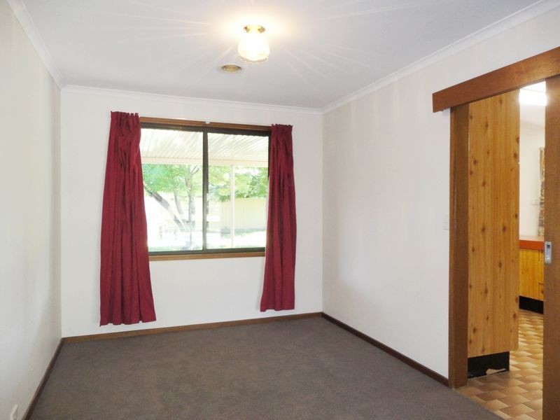 8 Longman Street, Richardson ACT 2905