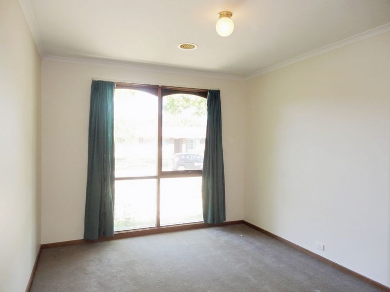 8 Longman Street, Richardson ACT 2905