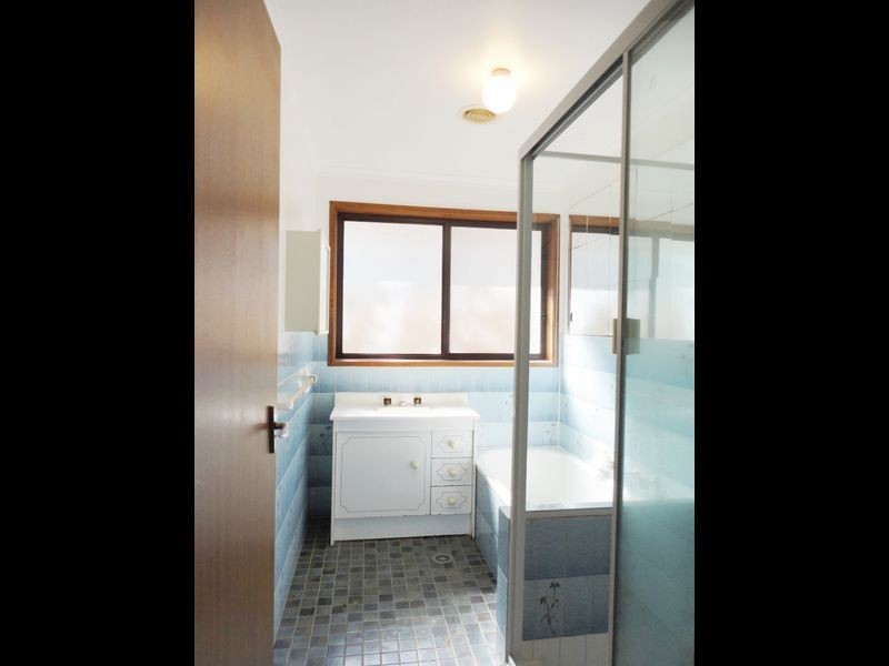 8 Longman Street, Richardson ACT 2905