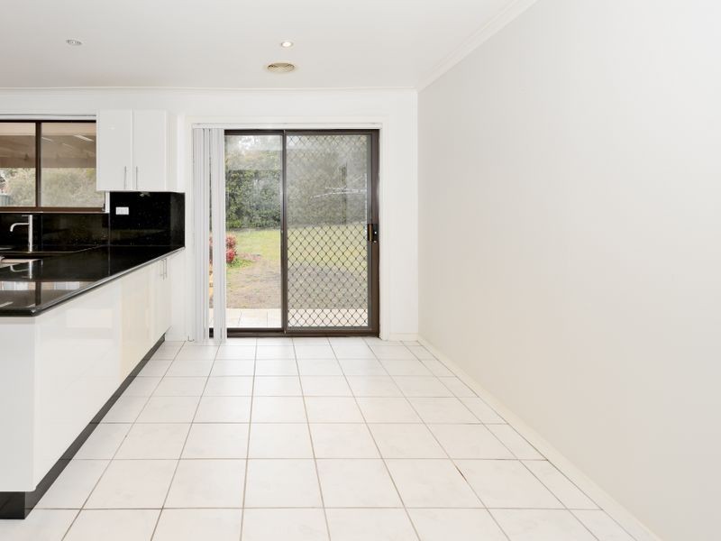 54 Balfour Crescent, Wanniassa ACT 2903