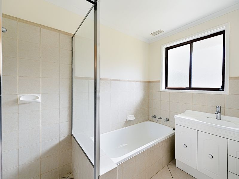 54 Balfour Crescent, Wanniassa ACT 2903