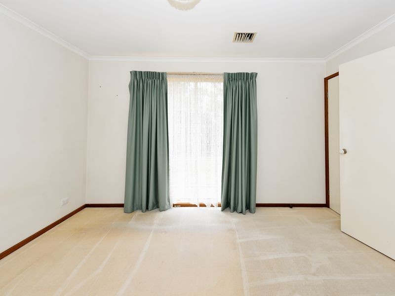 13 Bottrill Crescent, Bonython ACT 2905
