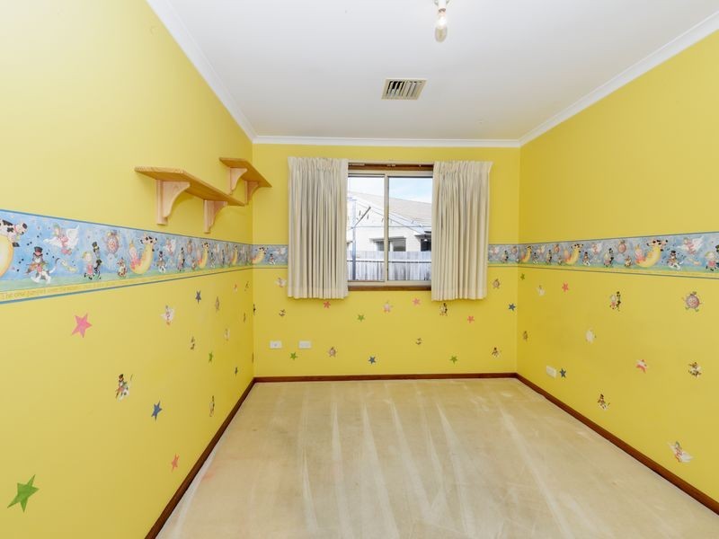 13 Bottrill Crescent, Bonython ACT 2905