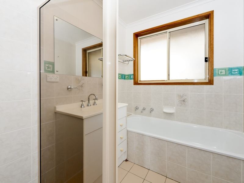 13 Bottrill Crescent, Bonython ACT 2905