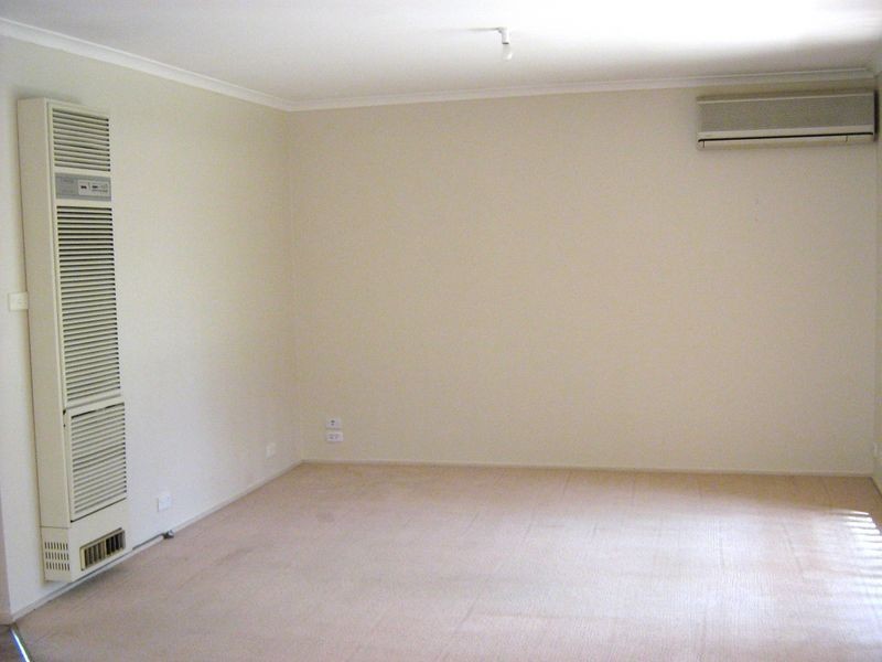 6 Tindall Place, Conder ACT 2906