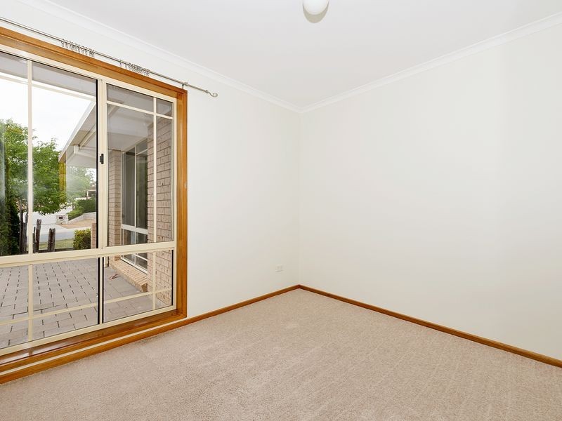 2 Wilson Crescent, Banks ACT 2906