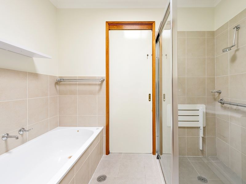 2 Wilson Crescent, Banks ACT 2906