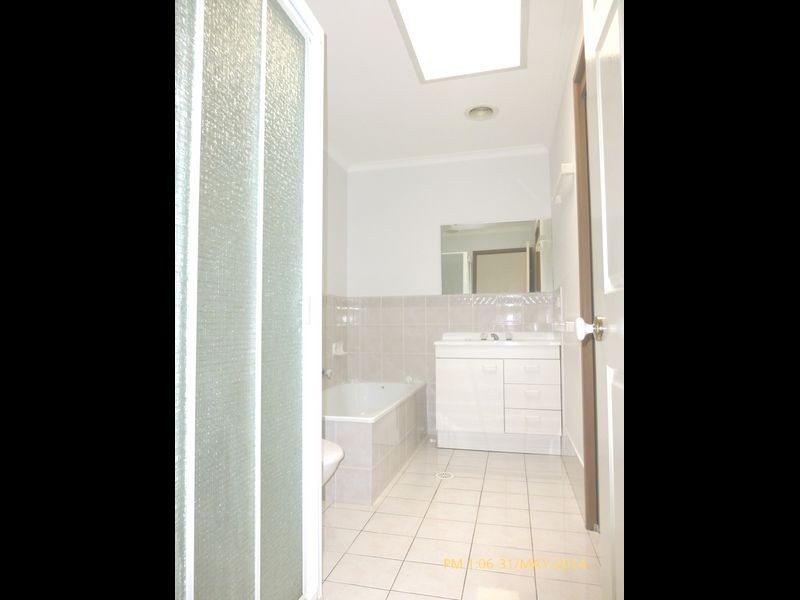 13/125 Florence Taylor Crescent, Greenway ACT 2900