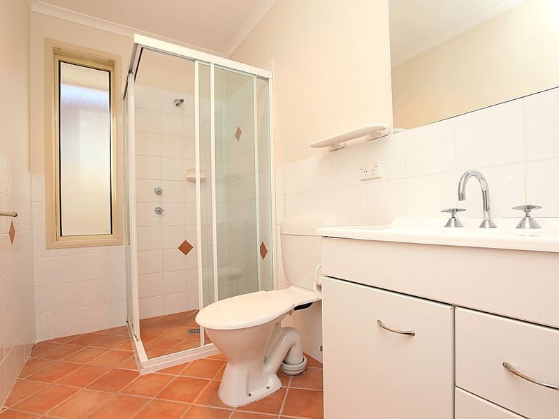 2/17 Whitford Place, Conder ACT 2906