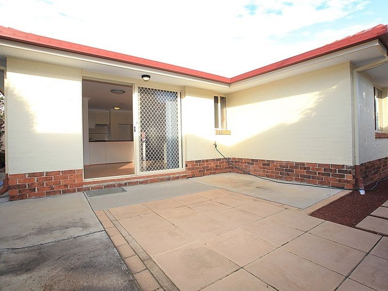 2/17 Whitford Place, Conder ACT 2906