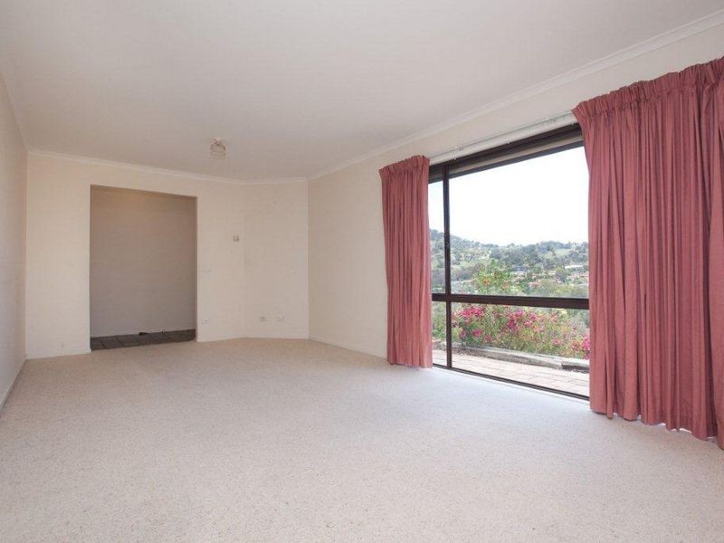 33 Tatchell Street, Calwell ACT 2905