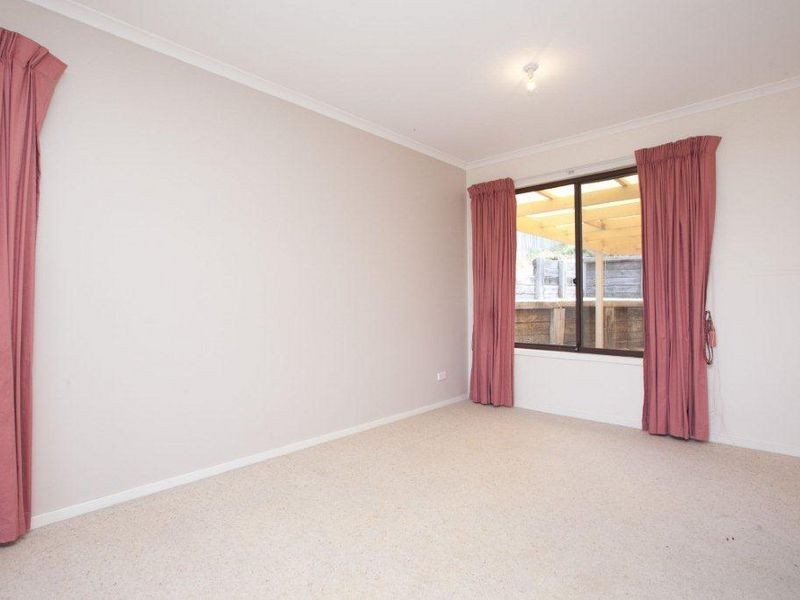 33 Tatchell Street, Calwell ACT 2905