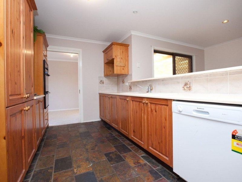 33 Tatchell Street, Calwell ACT 2905