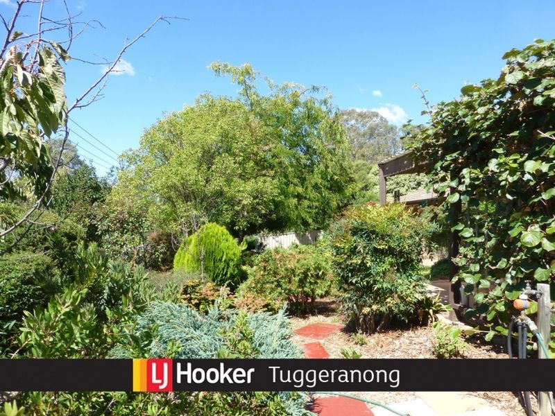 96 Learmonth Drive, Kambah ACT 2902