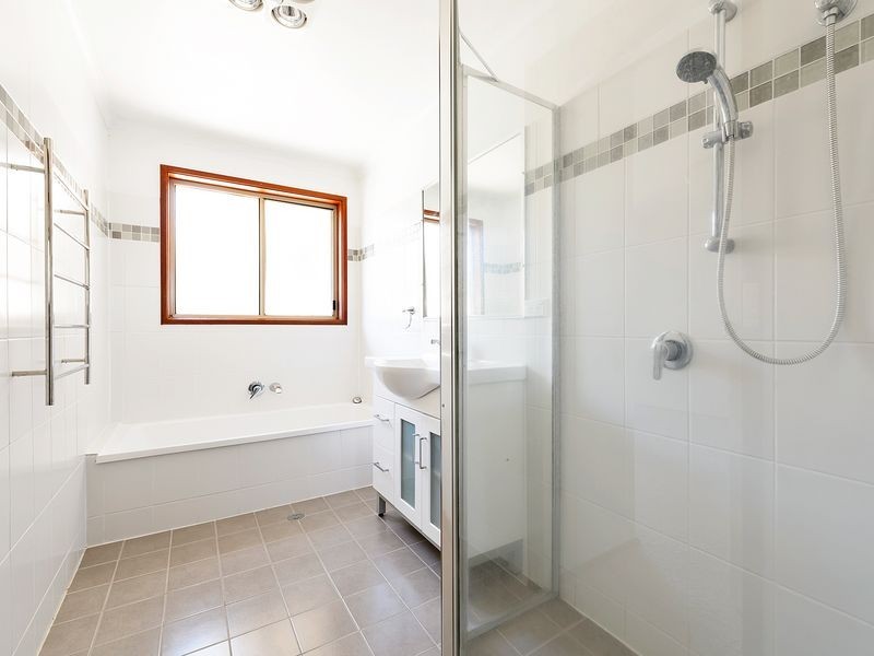 15 Ironbark Crescent, Banks ACT 2906