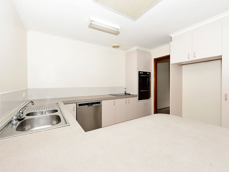 6 Kellick Place, Gordon ACT 2906