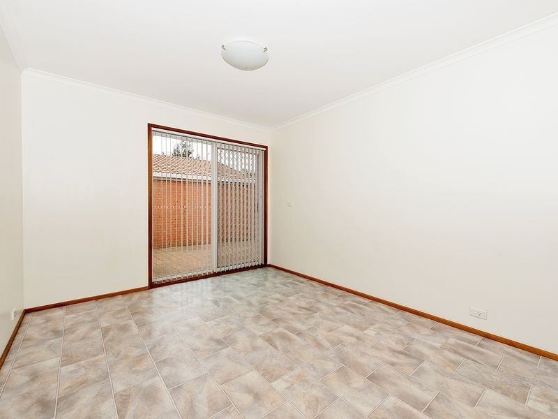 6 Kellick Place, Gordon ACT 2906