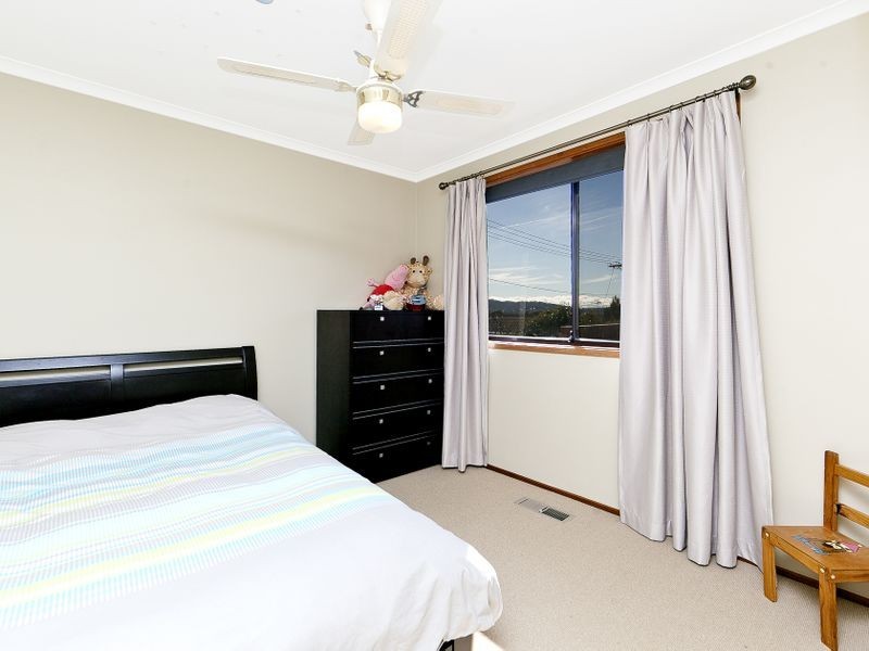 12 Casey Crescent, Calwell ACT 2905