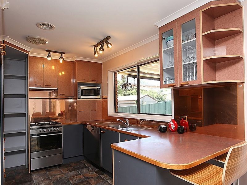 112 Wheeler Crescent, Wanniassa ACT 2903