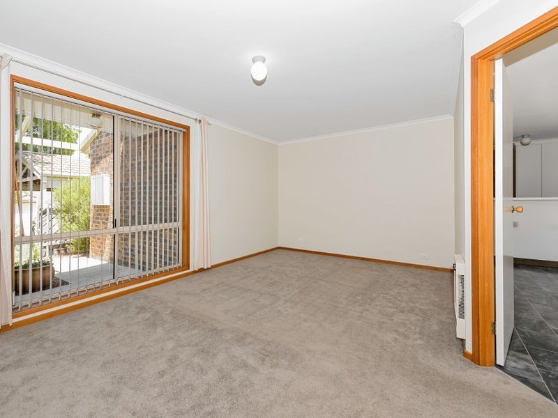 6/12 Blackett Crescent, Greenway ACT 2900