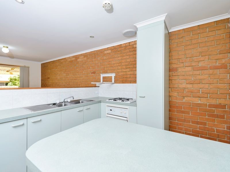 12/34 Sid Barnes Crescent, Gordon ACT 2906