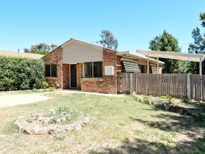 18 Marengo Place, Isabella Plains ACT 2905