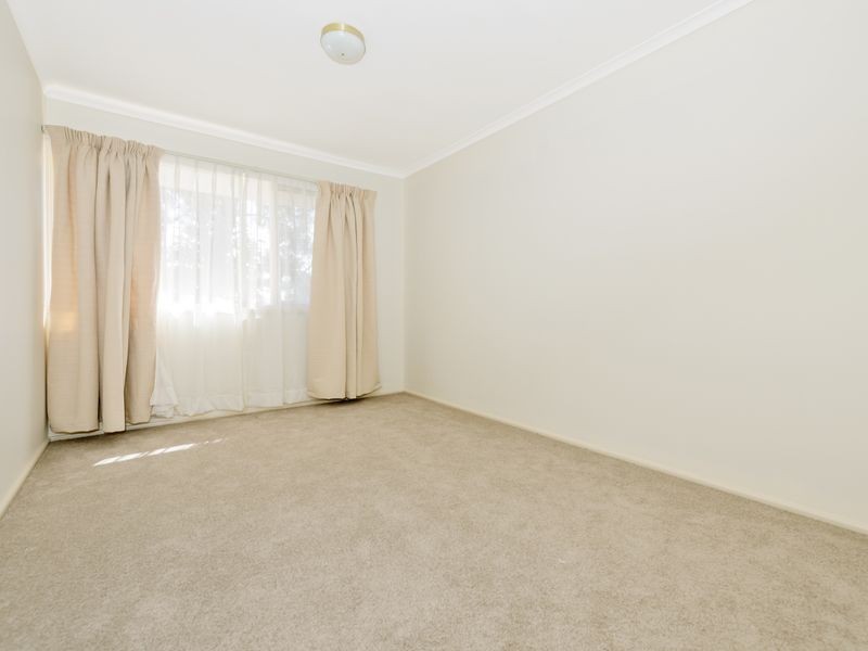 27 Dixon Drive, Duffy ACT 2611