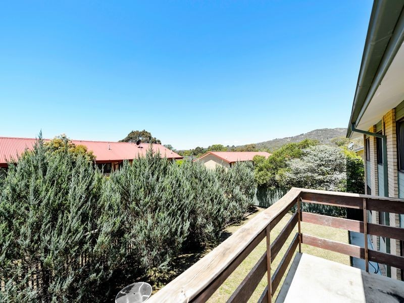A1/2 Araluen Street, Fisher ACT 2611
